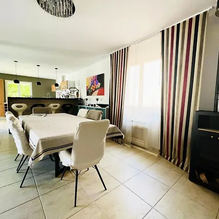 Cosy - De Environnement Calme Mae-4054