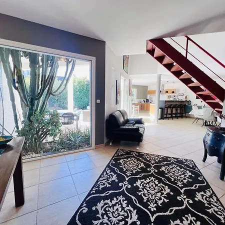 Cosy - De Environnement Calme Mae-4054 Villa *